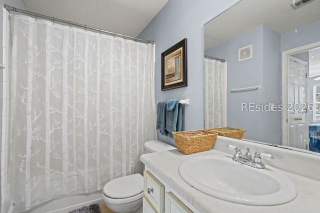 50 Pebble Beach Cv Apt D117, Bluffton, SC 29910