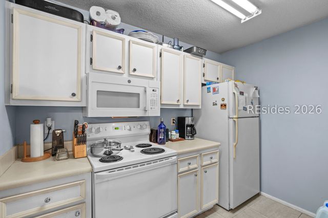 50 Pebble Beach Cv Apt D117, Bluffton, SC 29910