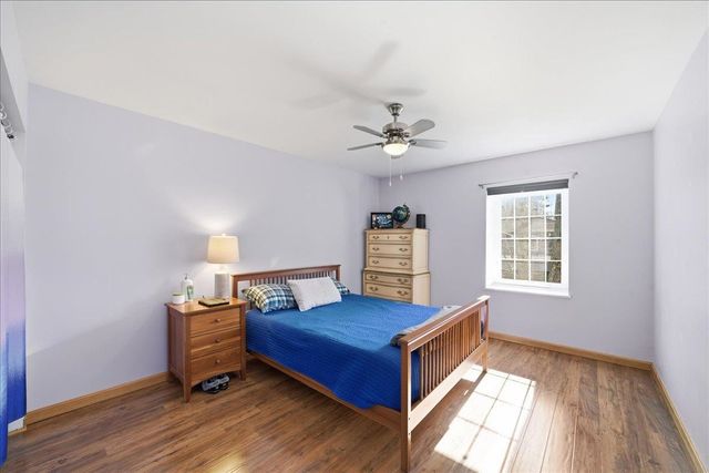 125 Kennedy Dr Apt 6, South Burlington, VT 05403