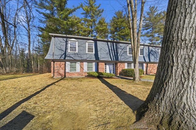 125 Kennedy Dr Apt 6, South Burlington, VT 05403