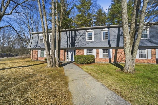 125 Kennedy Dr Apt 6, South Burlington, VT 05403