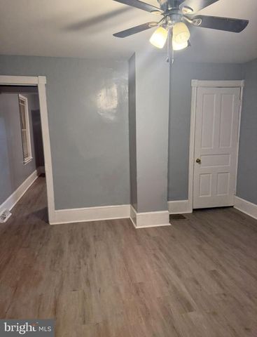 110 W ADAMS ST, Paulsboro, NJ 08066