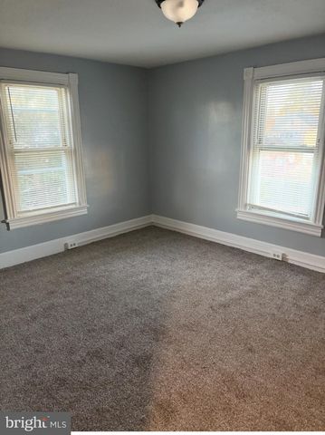 110 W ADAMS ST, Paulsboro, NJ 08066