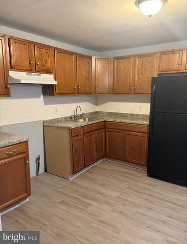 110 W ADAMS ST, Paulsboro, NJ 08066