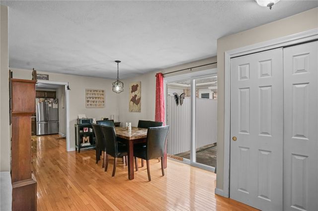 52 Hawthorne Street 7, North Providence, RI 02904