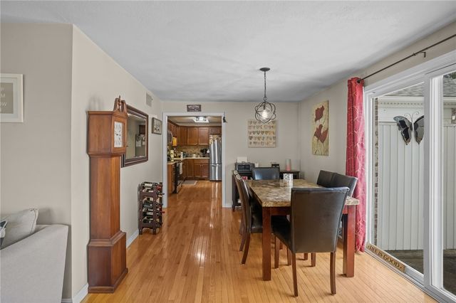 52 Hawthorne Street 7, North Providence, RI 02904