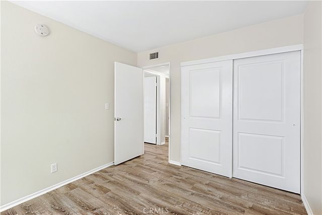 22139 Burbank Boulevard 7, Woodland Hills, CA 91367
