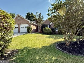 3267 Summit Glen Drive Drive, Loganville, GA 30052