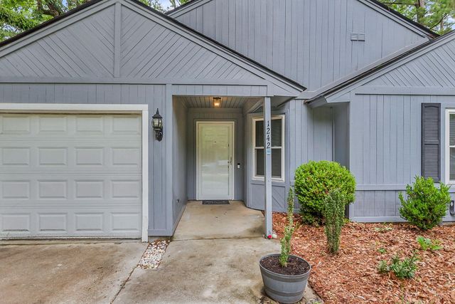 1242 Maryland Drive, Ladson, SC 29456