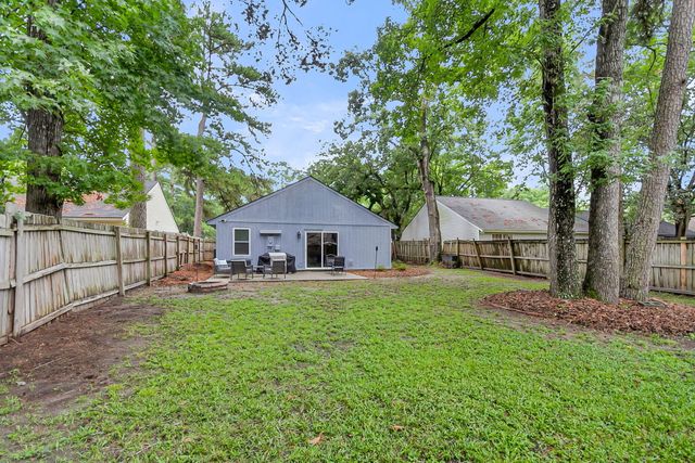 1242 Maryland Drive, Ladson, SC 29456