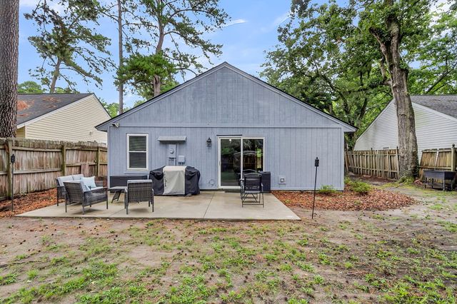 1242 Maryland Drive, Ladson, SC 29456