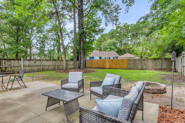 1242 Maryland Drive, Ladson, SC 29456