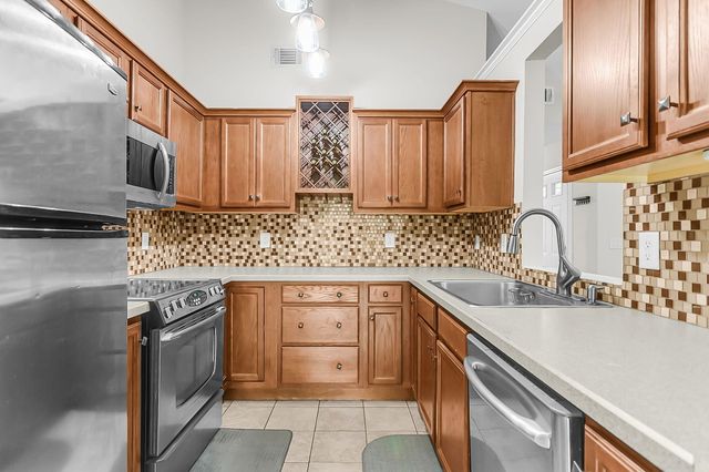 1242 Maryland Drive, Ladson, SC 29456