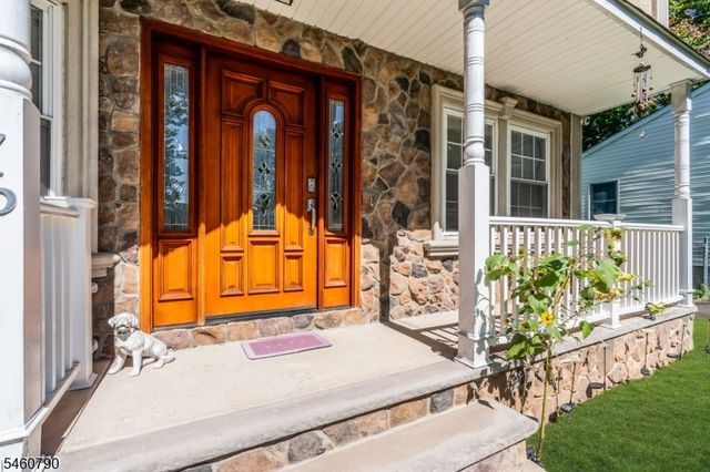 576 Richfield Ave, Kenilworth Boro, NJ 07033