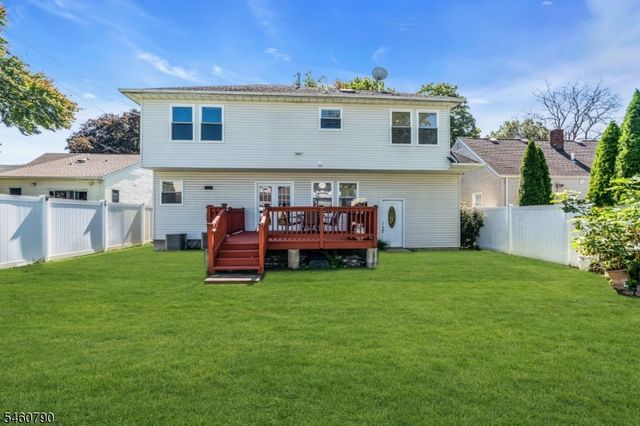 576 Richfield Ave, Kenilworth Boro, NJ 07033