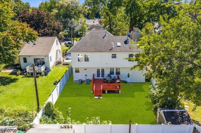 576 Richfield Ave, Kenilworth Boro, NJ 07033