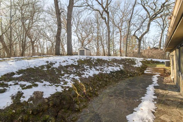 S94W23205 Meadow View LANE, Big Bend, WI 53103