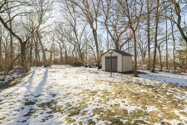 S94W23205 Meadow View LANE, Big Bend, WI 53103