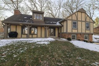 S94W23205 Meadow View LANE, Big Bend, WI 53103