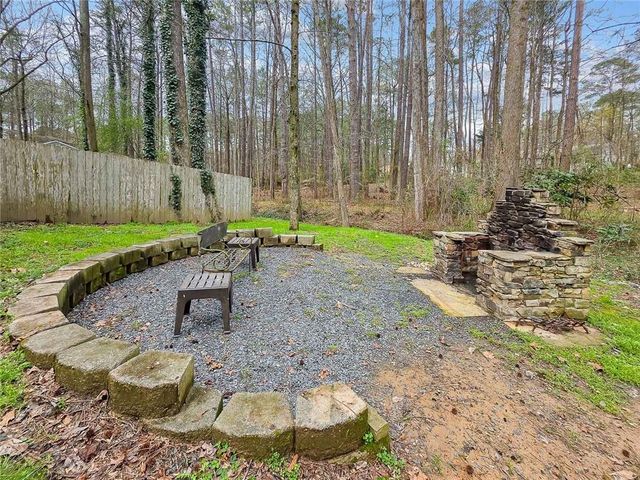 78 Chadds View, Acworth, GA 30101