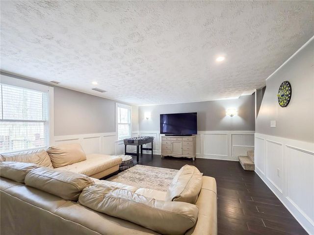 78 Chadds View, Acworth, GA 30101