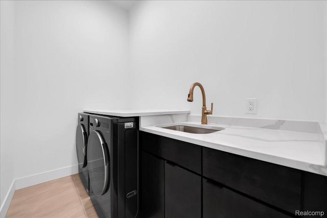5220 Avery St 7, Detroit, MI 48208