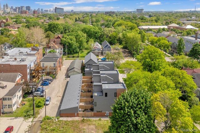 5220 Avery St 7, Detroit, MI 48208
