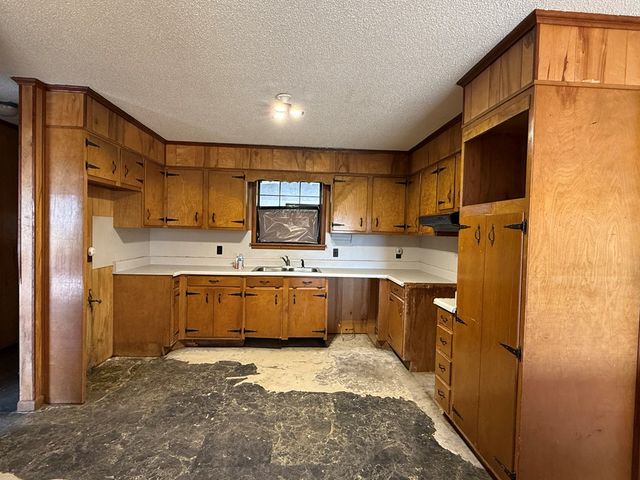 4153 County Road 5, Kinston, AL 36453