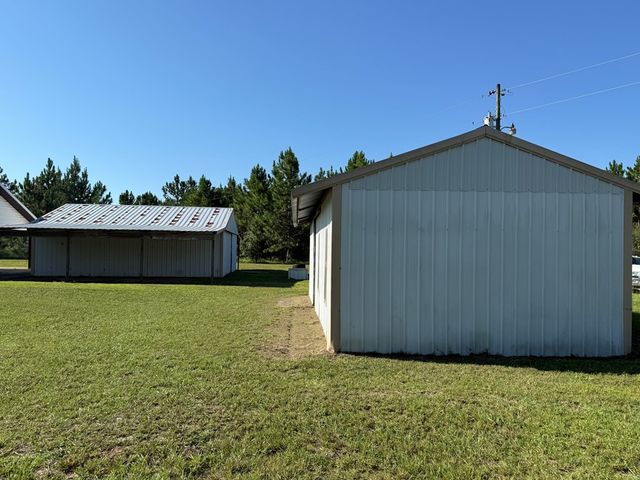 4153 County Road 5, Kinston, AL 36453