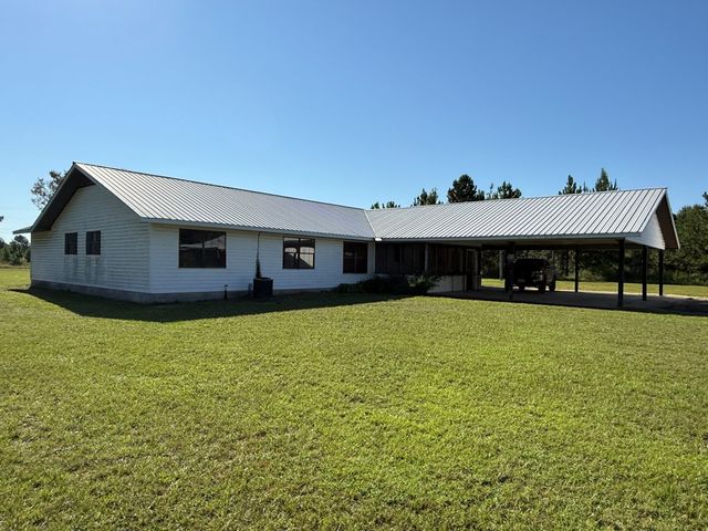 4153 County Road 5, Kinston, AL 36453