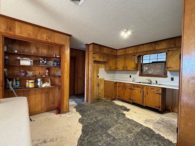 4153 County Road 5, Kinston, AL 36453