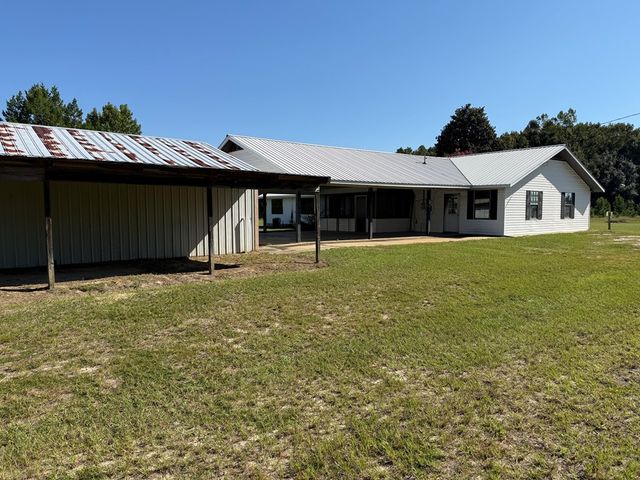 4153 County Road 5, Kinston, AL 36453
