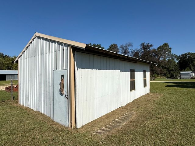 4153 County Road 5, Kinston, AL 36453