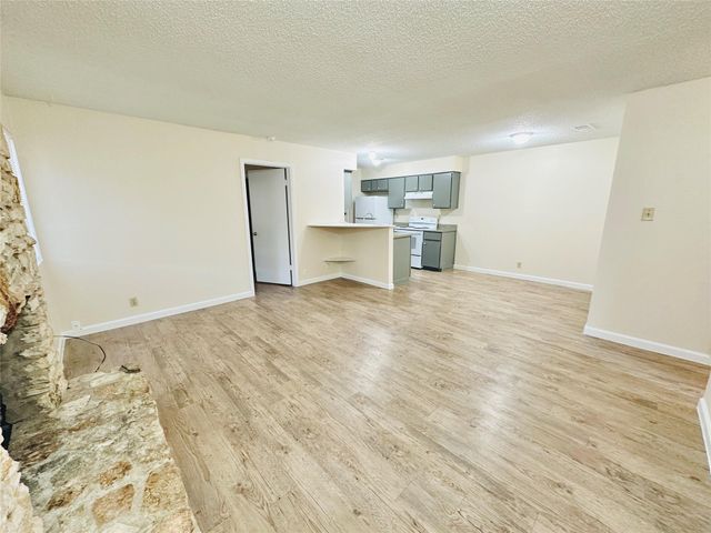 12505 Turtle Rock RD B, Austin, TX 78729