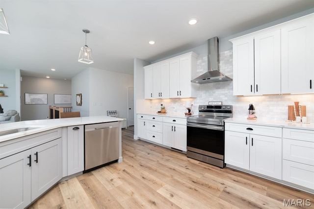 22845 Jewell Lynn Court 13, Warrenton, MO 63383