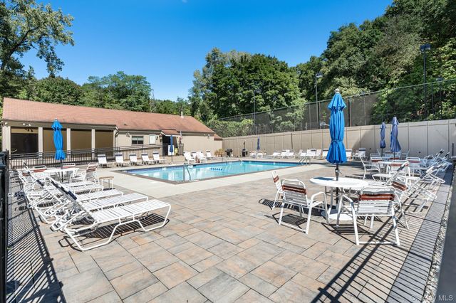 11 Nicole Circle 1, Ossining, NY 10562