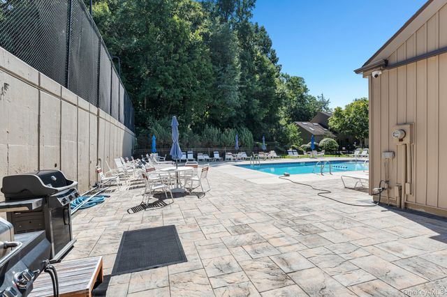 11 Nicole Circle 1, Ossining, NY 10562