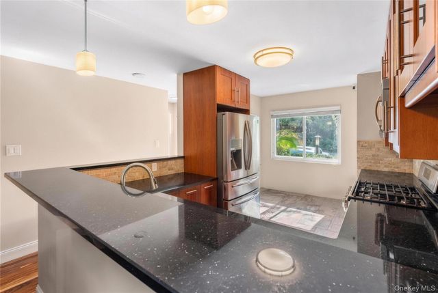 11 Nicole Circle 1, Ossining, NY 10562