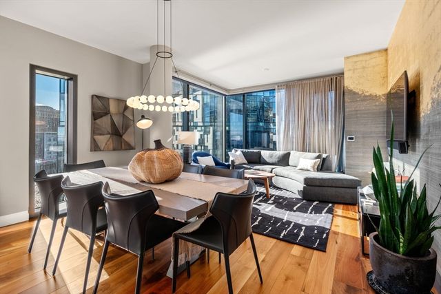 300 Pier 4 Blvd 6M, Boston, MA 02110