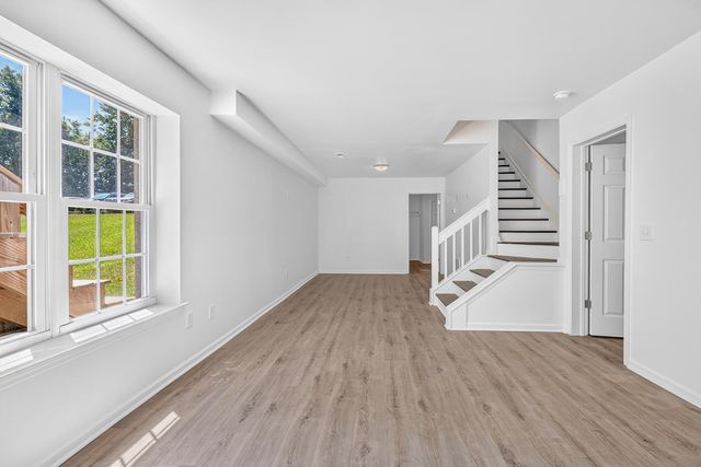 201 Darcy Avenue, Goose Creek, SC 29445