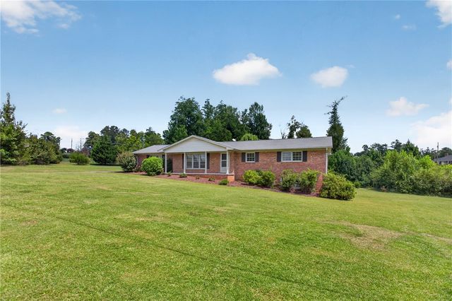 602 W. Quincy Road, Seneca, SC 29678