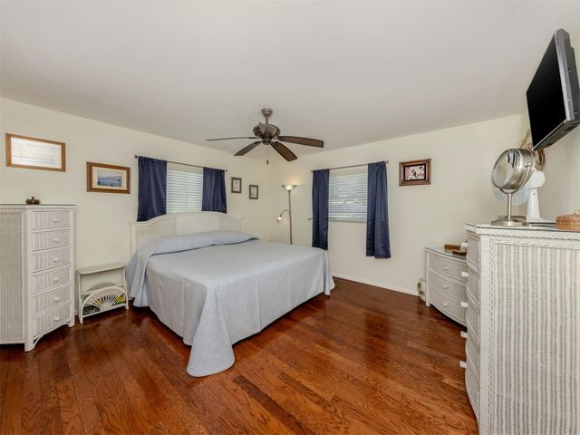 904 S GONDOLA DRIVE, Venice, FL 34293