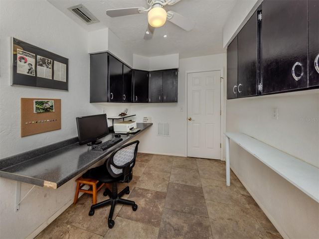 904 S GONDOLA DRIVE, Venice, FL 34293