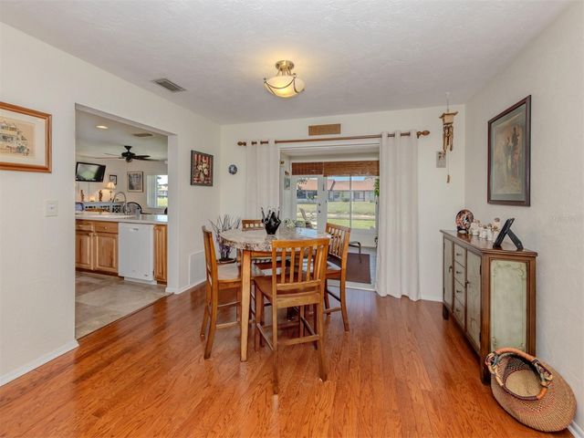 904 S GONDOLA DRIVE, Venice, FL 34293