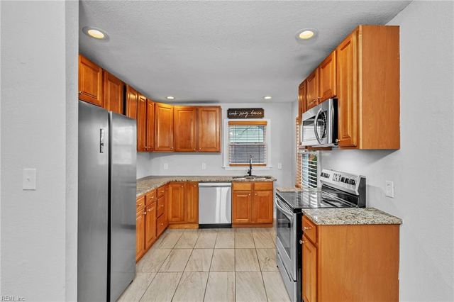 7434 Spartan AVE, Norfolk, VA 23518