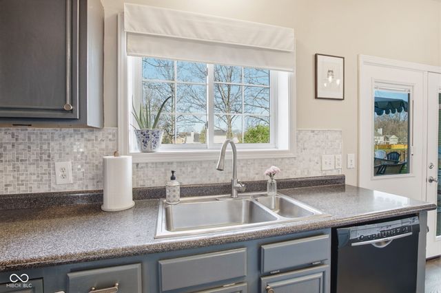 10998 Rutgers Lane, Fishers, IN 46038