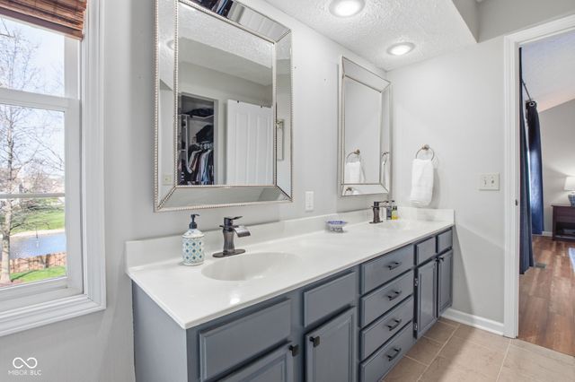 10998 Rutgers Lane, Fishers, IN 46038