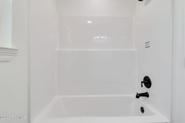 140 Racca Road, Youngsville, LA 70592