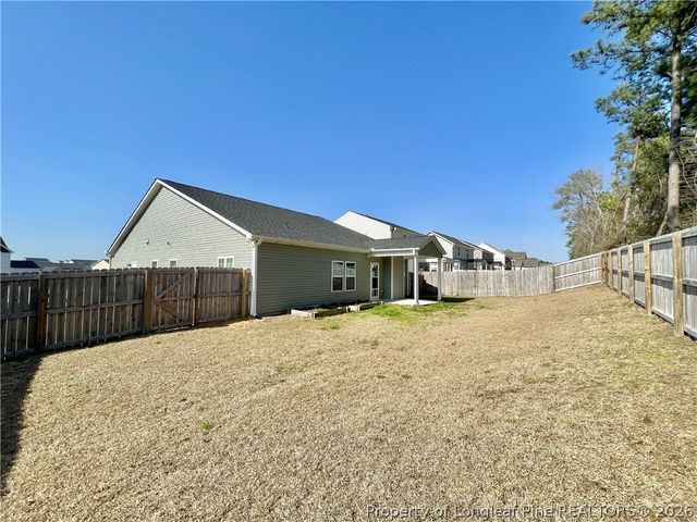 279 Cromwell Court, Raeford, NC 28376