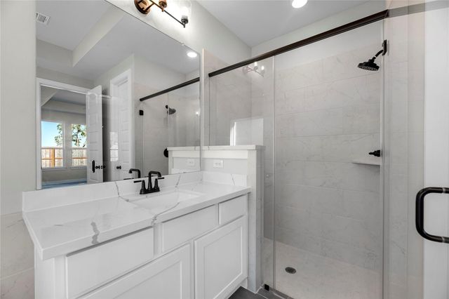 211 Bright Valley Way, Richmond, TX 77406